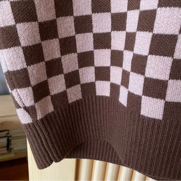 Aritzia sunday best winston sweater vest checker - Picture 3 of 5